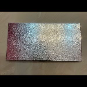 Seint Silver IIID Palette 18